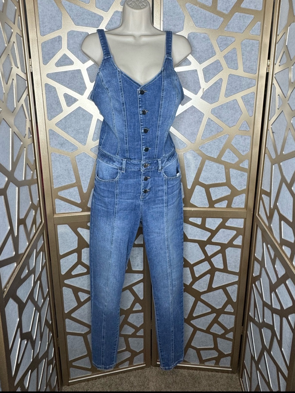 GUESS Los Angeles Denim Button-Front Jumpsuit Blue Stretch Jean One Piece - Picture 2 of 9